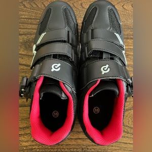 Peloton shoes size 38